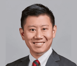 headshot photo of Erik Zhou